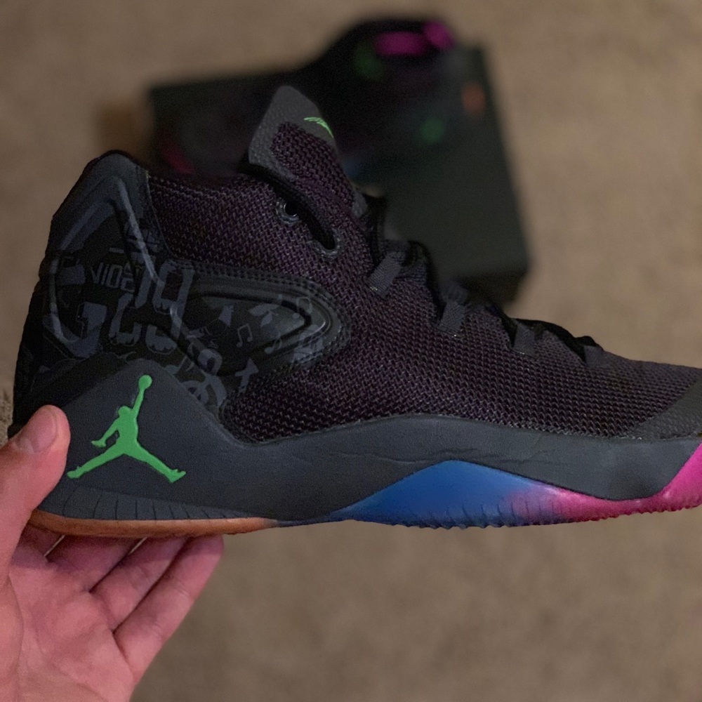 Jordan Melo M12